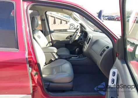 2005 Ford Escape Hybrid из США, поврежденный, VIN 1FMCU96H45KB86703
